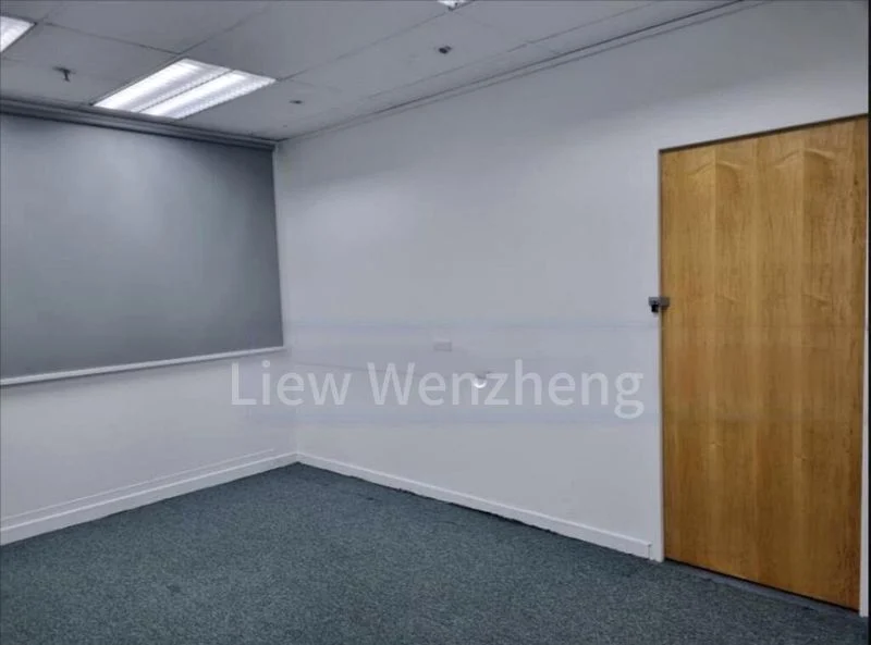 Light Industrial (B1) for Rent: Tat Ann Building - Image 3