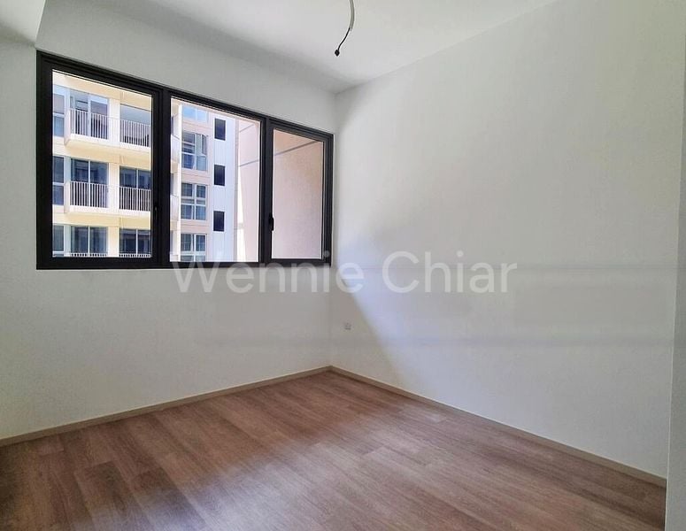 2 Bed Condo for Sale in  The Watergardens At Canberra - Image 5