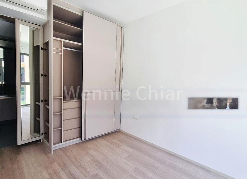 2 Bed Condo for Sale in  The Watergardens At Canberra - Image 7