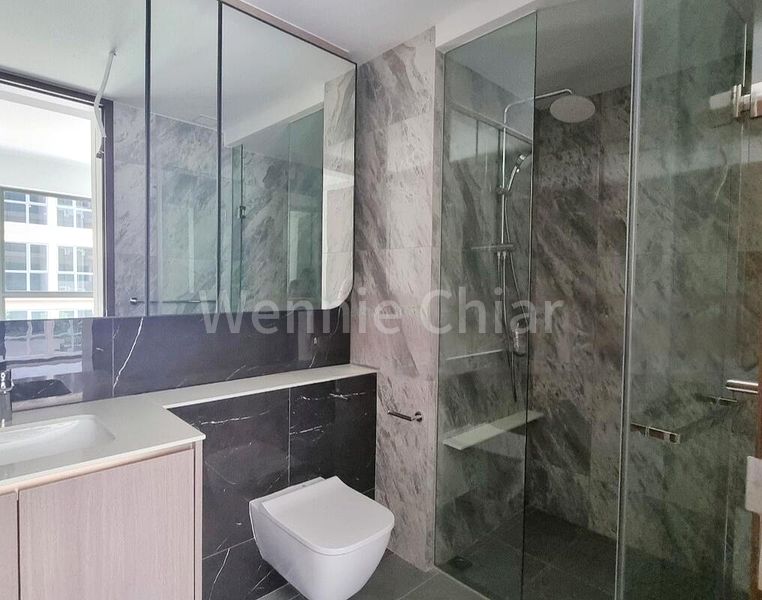 2 Bed Condo for Sale in  The Watergardens At Canberra - Image 6