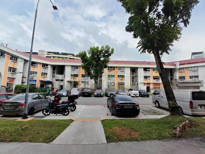 Shop / Shophouse for Sale: Hardware Shop at Bedok Reservoir HDB Shophouse! Huge Frontage & High Footfall! - Image 1