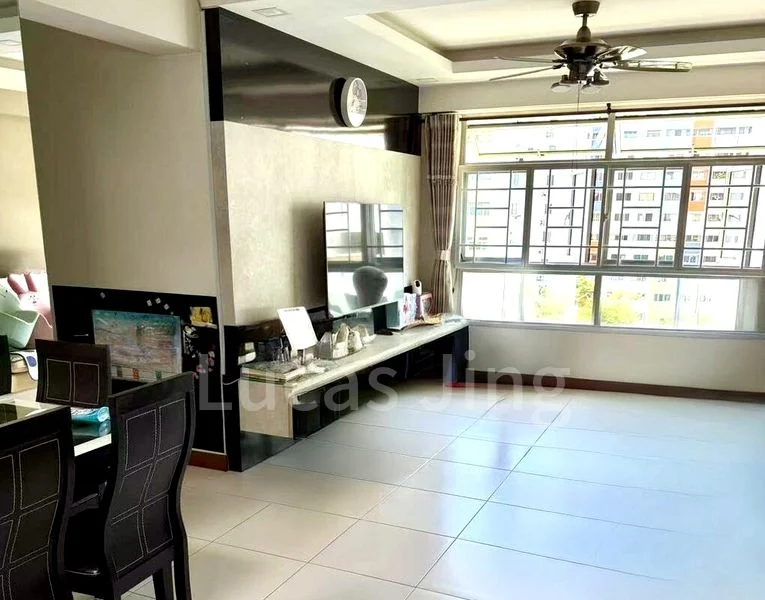 4 Room (4A) HDB for Sale in  426C Yishun Avenue 11 - Image 1