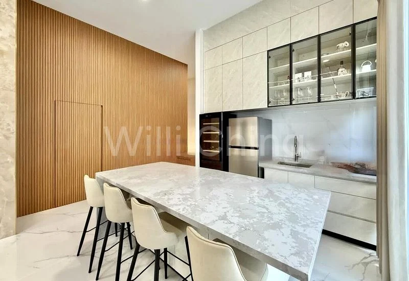 7 Bed Semi-Detached House (Landed) for Sale in  Chuan Green - Image 5