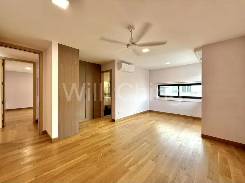 7 Bed Semi-Detached House (Landed) for Sale in  Chuan Green - Image 11