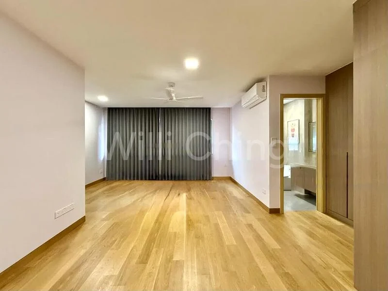 7 Bed Semi-Detached House (Landed) for Sale in  Chuan Green - Image 7