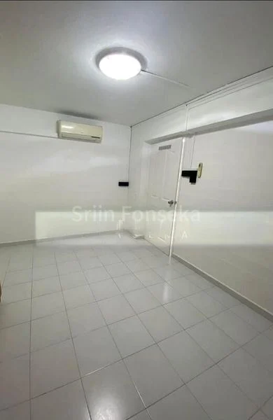 3 Room (3I) HDB for Rent in  18 Lorong 7 Toa Payoh - Image 5