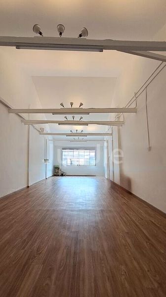 Shop / Shophouse for Rent: 1yr high footfall retail, fitness, takeaway, yoga, studio, lifestyle; with bathroom. - Image 5