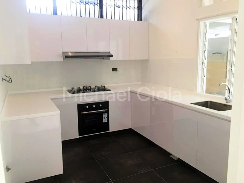 4 Bed Semi-Detached House (Landed) for Rent in  Faber Hills - Image 3