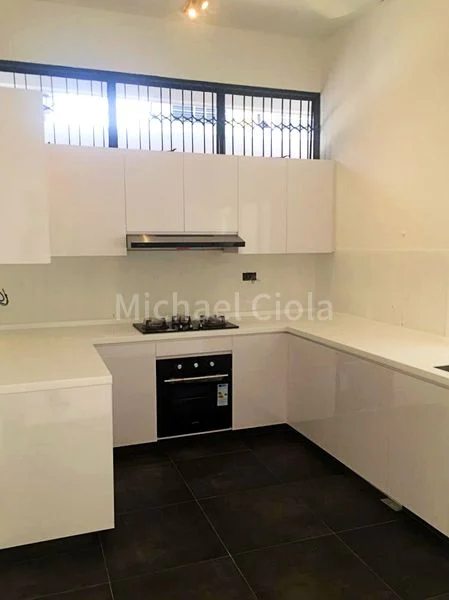 4 Bed Semi-Detached House (Landed) for Rent in  Faber Hills - Image 4