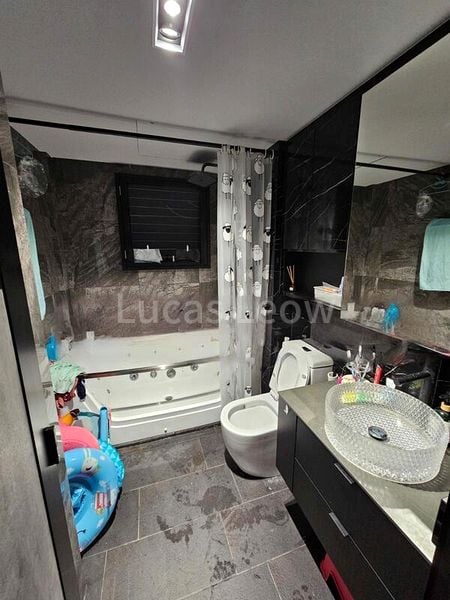 3 Bed Condo for Sale in  Central Green Condominium - Image 7