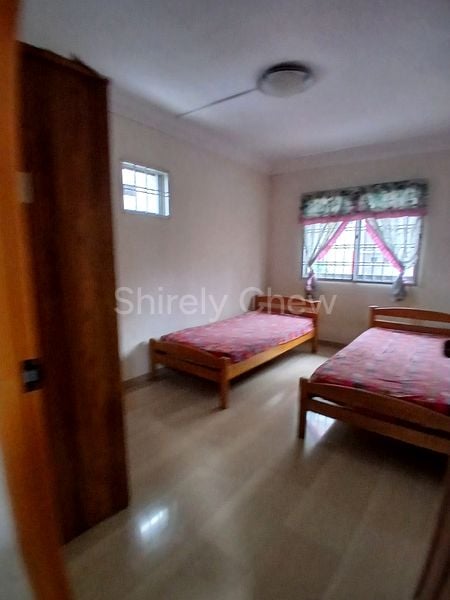 4 Room (4A) HDB for Rent in  131 Rivervale Street - Image 5