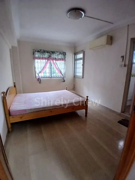 4 Room (4A) HDB for Rent in  131 Rivervale Street - Image 3