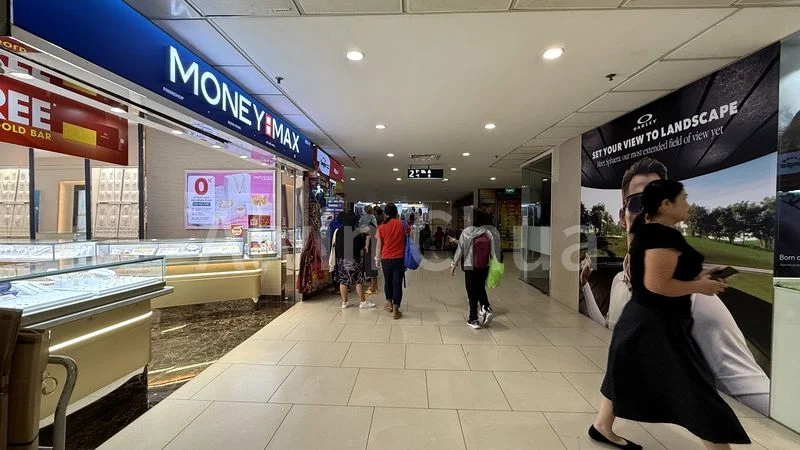 Mall Shop for Sale in  Lucky Plaza - Image 8