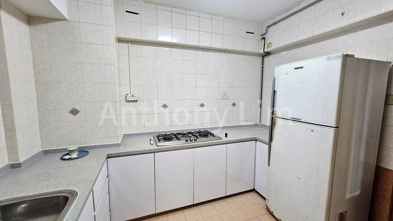 Premium HDB for Rent in  132 Edgedale Plains - Image 20