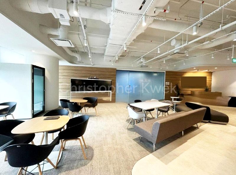 Office for Rent: Frasers Tower - Image 2