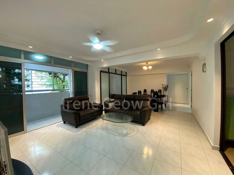 5 Room (5I) HDB for Rent in  42A Sims Drive - Image 18