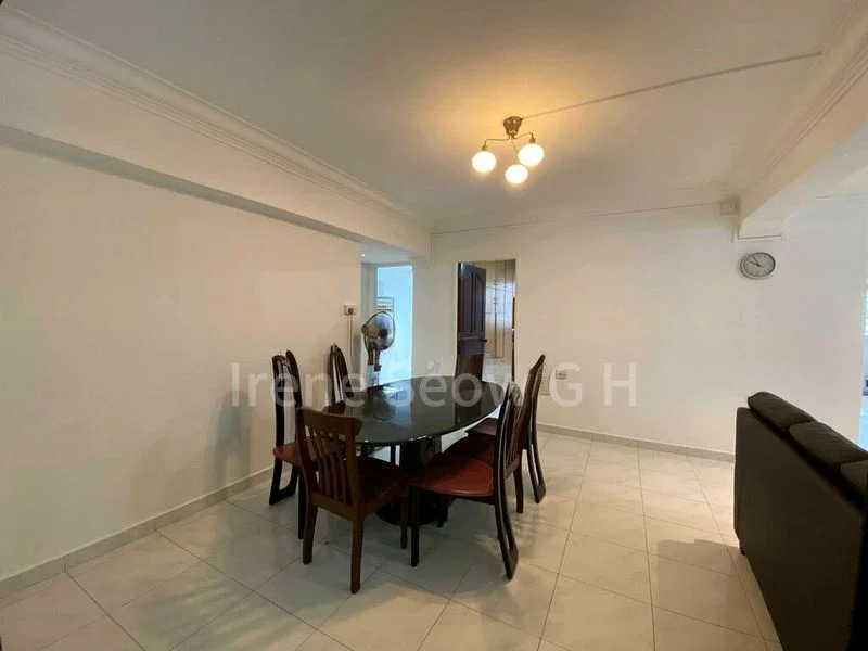 5 Room (5I) HDB for Rent in  42A Sims Drive - Image 12