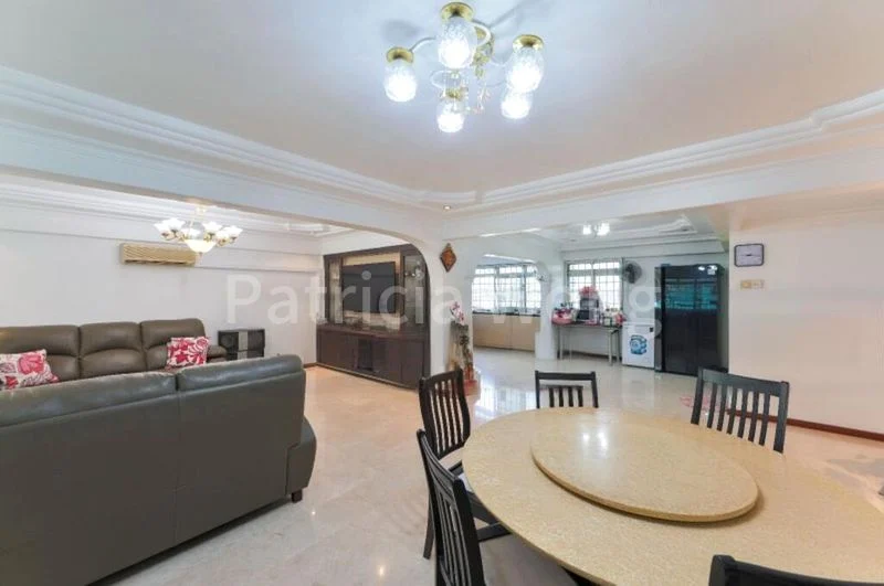Jumbo HDB for Sale in  119 Marsiling Rise - Image 1