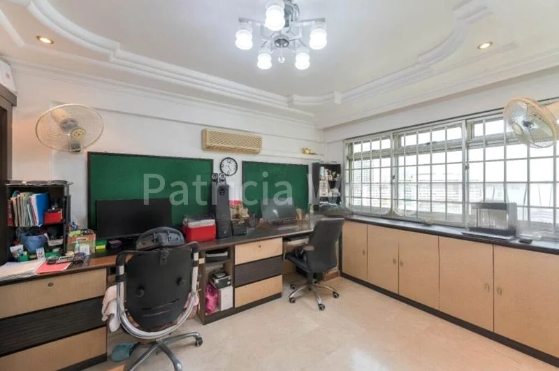 Jumbo HDB for Sale in  119 Marsiling Rise - Image 8