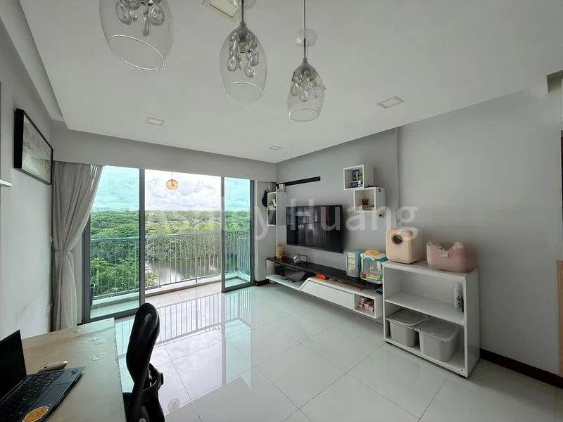 Premium HDB for Sale in  477A Upper Serangoon View - Image 1
