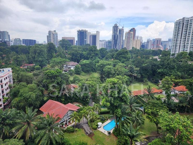 3 Bed Condo for Rent in The Hyde - Image 5