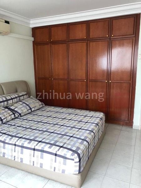Common Room (HDB) for Rent in 329 Bukit Batok Street 33 - Image 1
