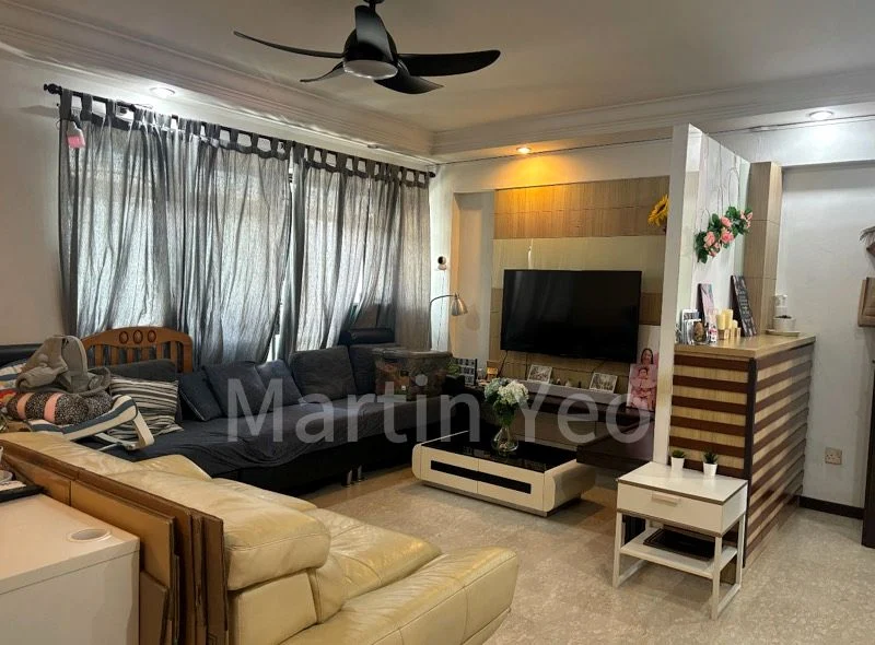 5 Room (5I) HDB for Sale in 507C Wellington Circle - Image 2