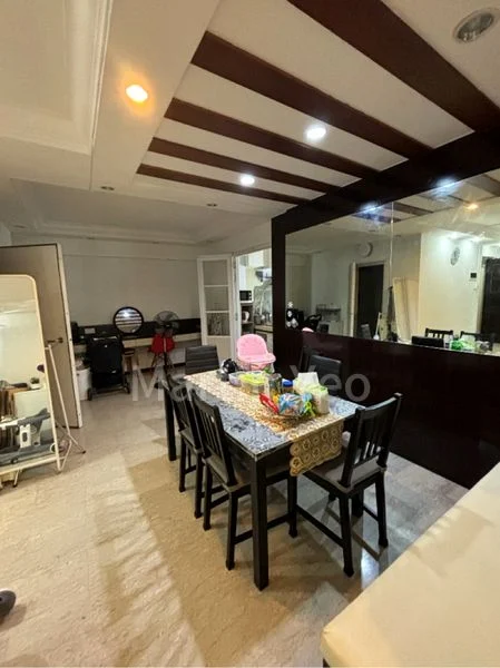 5 Room (5I) HDB for Sale in 507C Wellington Circle - Image 3