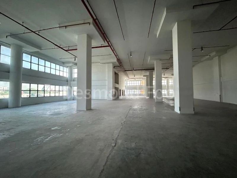 Warehouse for Rent: 7.5m high warehouse in Changi South. - Image 2