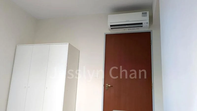 Common Room (HDB) for Rent in  430C Fernvale Link - Image 7