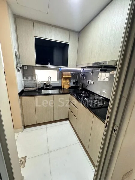 4 Bed Apartment (Condo) for Sale in  The Centris - Image 7