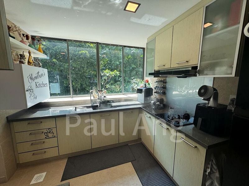 3 Bed Condo for Sale in  The Quintet - Image 3