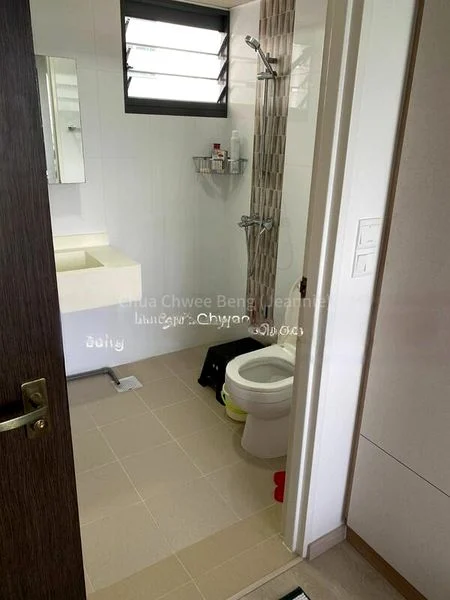 Master Room (HDB) for Rent in  95 Dawson Road - Image 3
