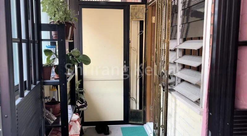 3 Room (3A) HDB for Rent in  46 Holland Drive - Image 6