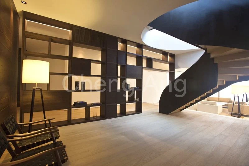 5+1 Bed Condo for Sale in  Beverly Hill - Image 4