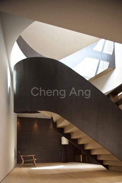 5+1 Bed Condo for Sale in  Beverly Hill - Image 8