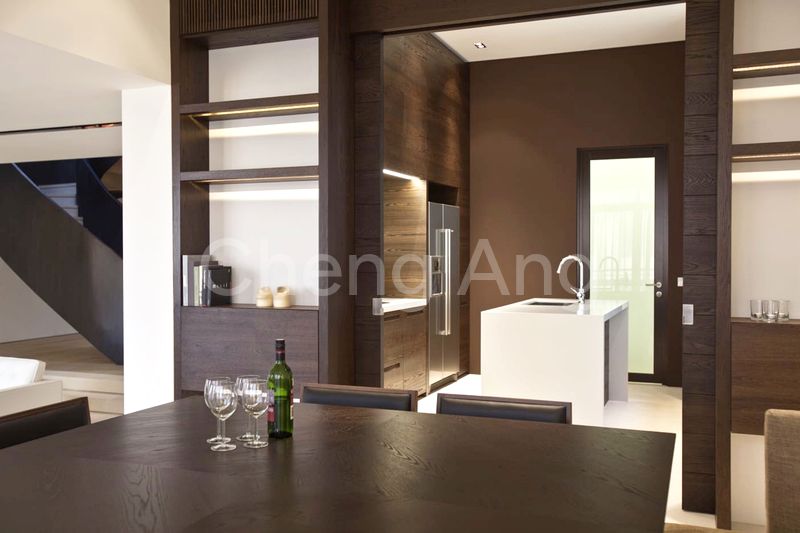 5+1 Bed Condo for Sale in  Beverly Hill - Image 9