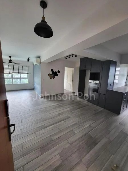 4 Room (4A) HDB for Rent in  78 Lorong Limau - Image 1