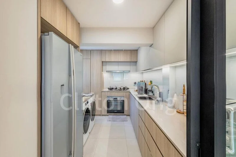 5 Room (5I) HDB for Sale in 414 Commonwealth Avenue West - Image 11