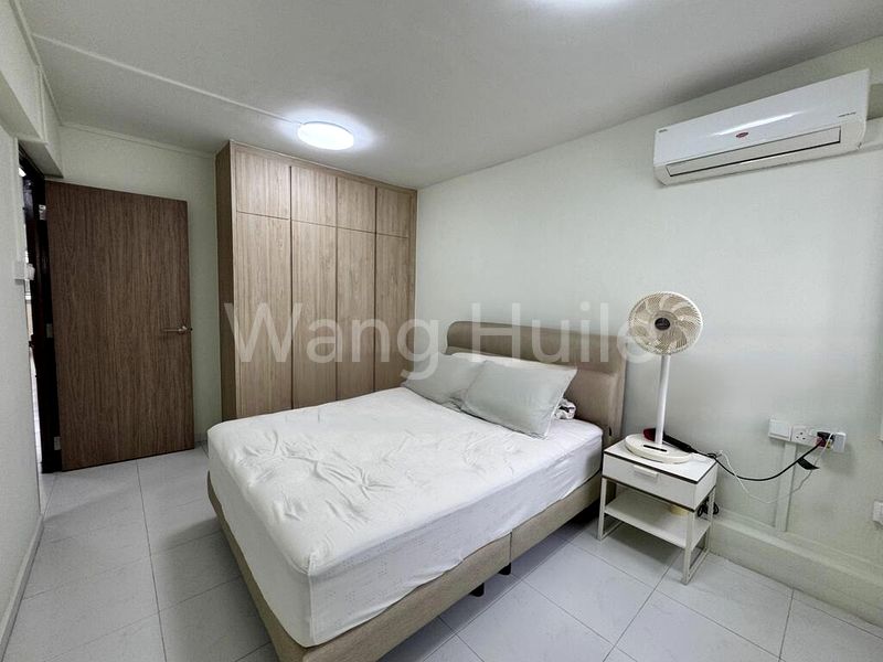 4 Room (4NG) HDB for Sale in  136 Bukit Batok West Avenue 6 - Image 7