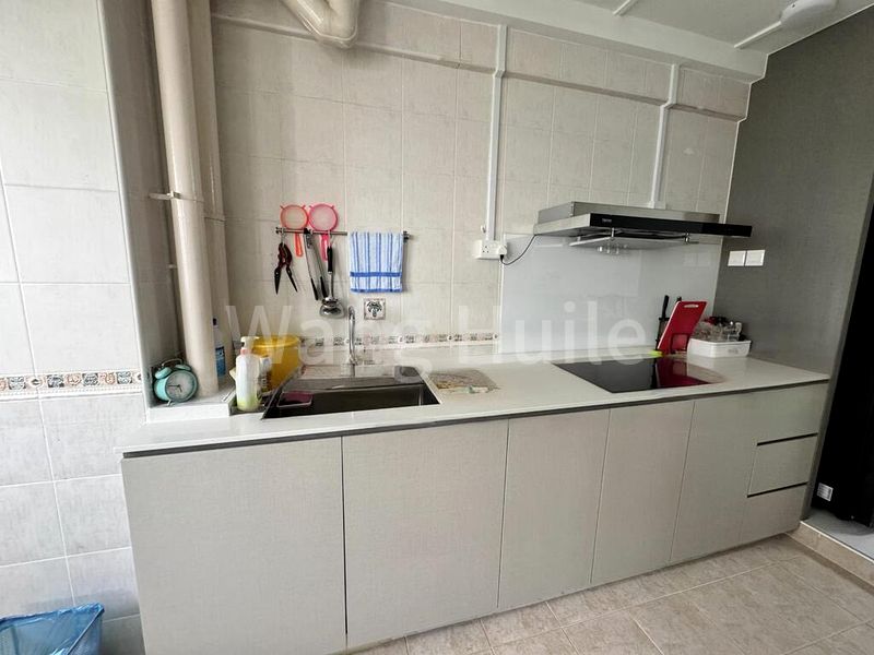 4 Room (4NG) HDB for Sale in  136 Bukit Batok West Avenue 6 - Image 9