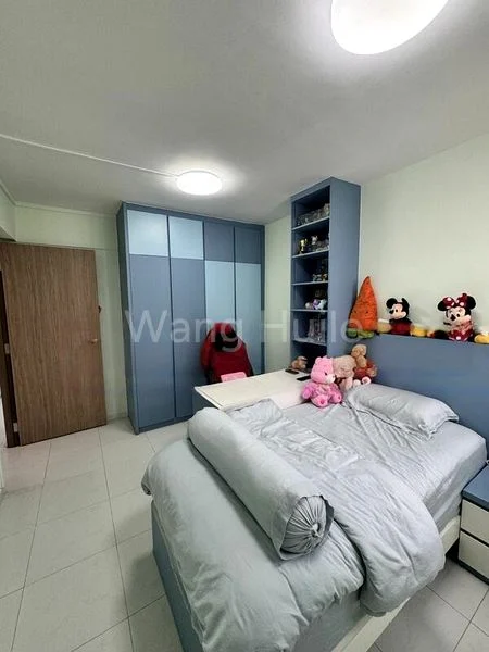 4 Room (4NG) HDB for Sale in  136 Bukit Batok West Avenue 6 - Image 2