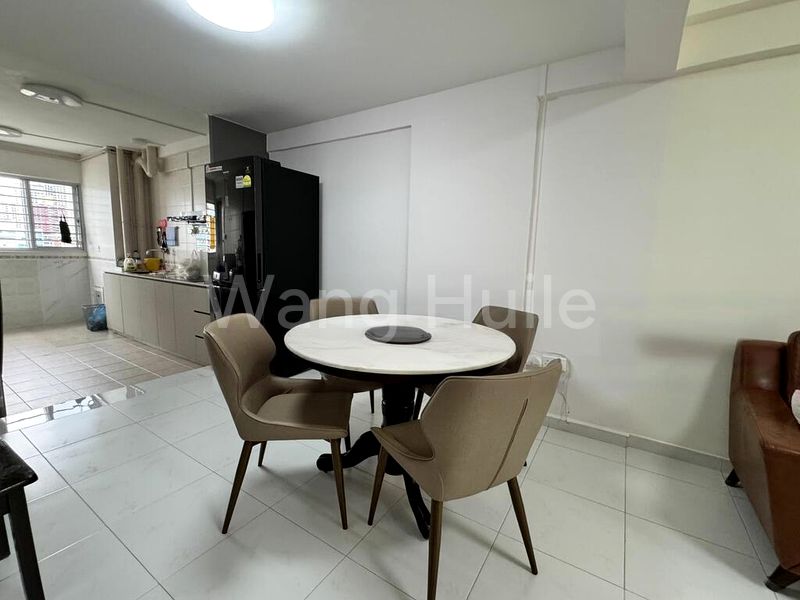 4 Room (4NG) HDB for Sale in  136 Bukit Batok West Avenue 6 - Image 15