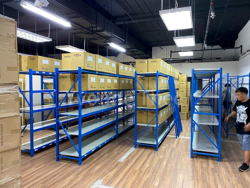 Light Industrial (B1) for Sale: Lam Soon Industrial Building - Image 3