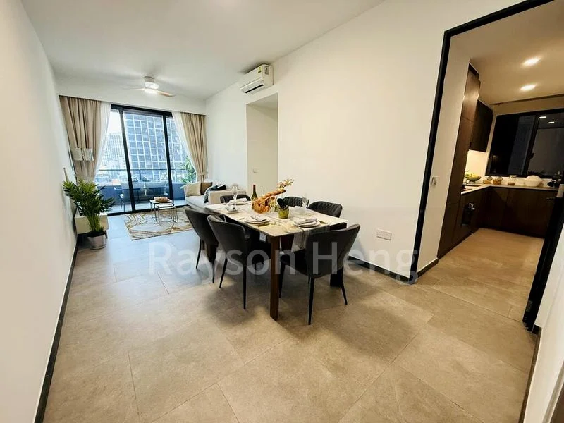3 Bed Condo for Sale in  Midtown Modern - Image 4