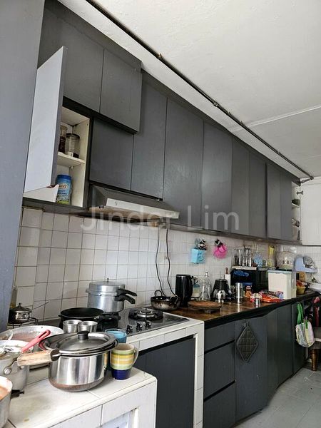 3 Room (3A) HDB for Sale in  806 Yishun Ring Road - Image 16