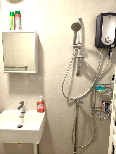 Common Room (HDB) for Rent in  416 Pasir Ris Drive 6 - Image 3