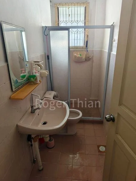 Common Room (HDB) for Rent in  929 Tampines Street 91 - Image 3