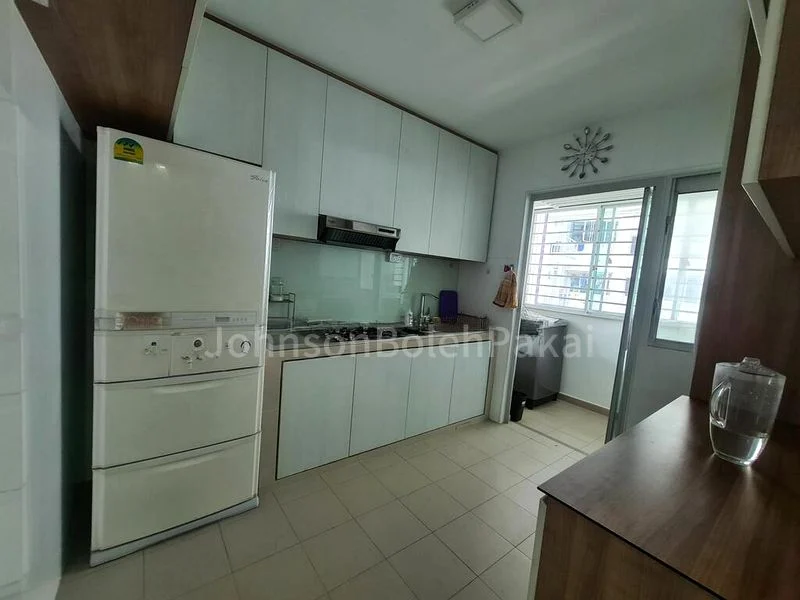 4 Room (4A) HDB for Rent in  871B Tampines Street 86 - Image 2