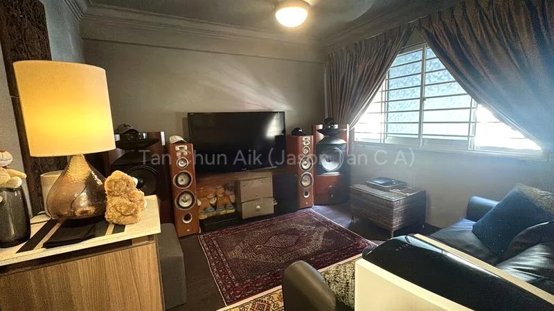 Maisonette HDB for Sale in  449 Pasir Ris Drive 6 - Image 10